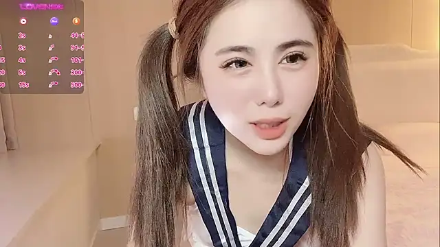 jiaozi-kiss online show from 15, 2, 2025