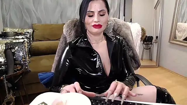 Sara Poison online show from 21, 3, 2026