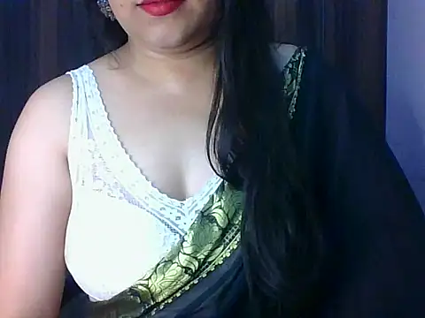 Snapshot of santurmom chatting on 11, 7, 2026 santurmom online show from 11, 7, 2026