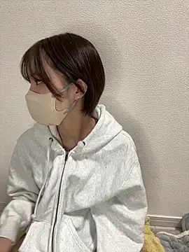 Snapshot of -x_MIU_x chatting on 17, 3, 2025 -x MIU x online show from 17, 3, 2025