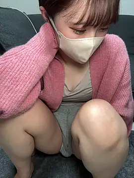 Snapshot of -x_MIU_x chatting on 25, 2, 2026 -x MIU x online show from 25, 2, 2026