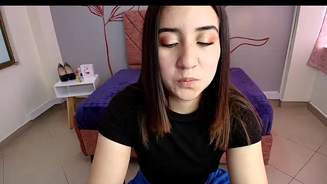 Aly Cute  online show from 30, 1, 2025