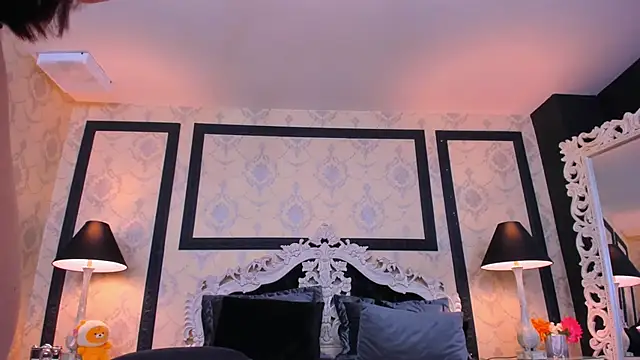 ImSophiie online show from 28, 1, 2025