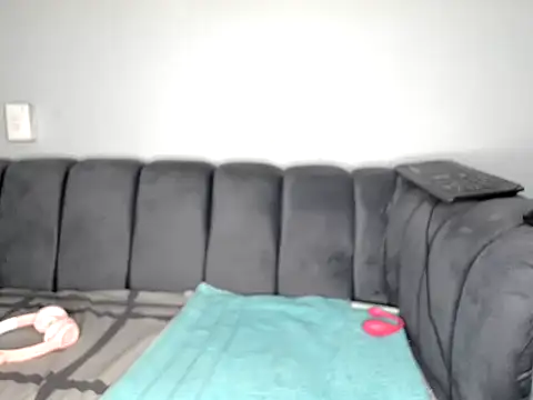 Pearl 00 online show from 10, 3, 2026