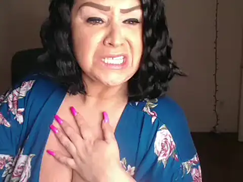 AlyssiaAmoreXO online show from 5, 3, 2025