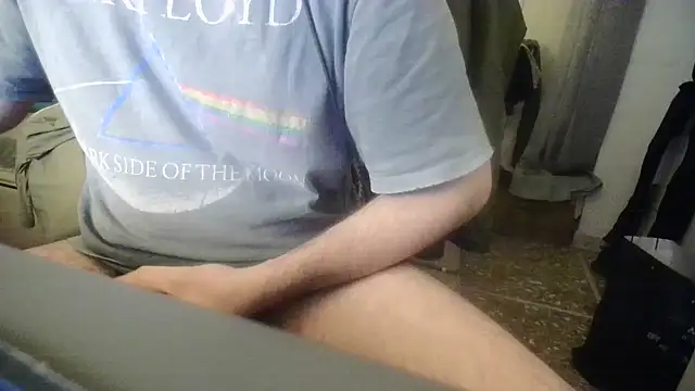 Snapshot of sbrodo96 chatting on 17, 12, 2025 sbrodo96 online show from 17, 12, 2025