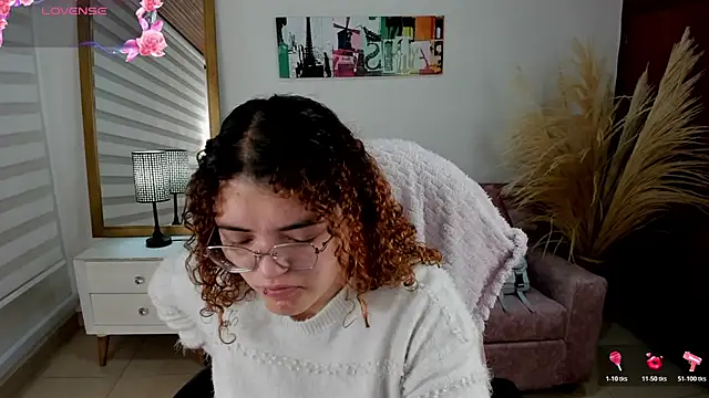 Missbrave1 online show from 4, 11, 2025