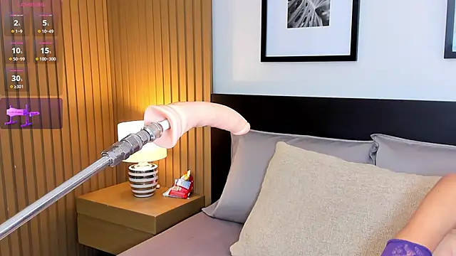 doll bella  online show from 13, 3, 2026