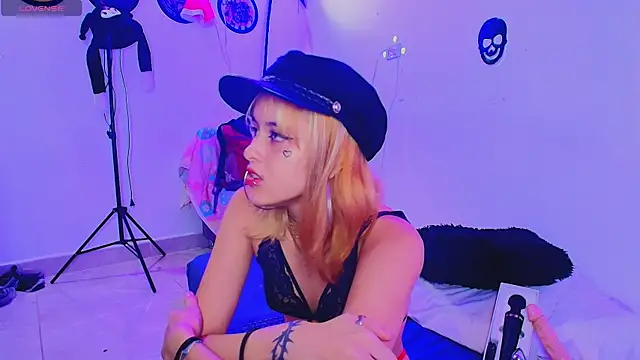Snapshot of lizeth_darks chatting on 21, 12, 2024 lizeth darks online show from 21, 12, 2024