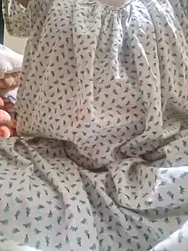 Melody Shyla online show from 8, 9, 2025