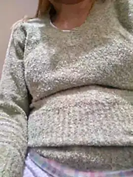 Melody Shyla online show from 17, 12, 2025