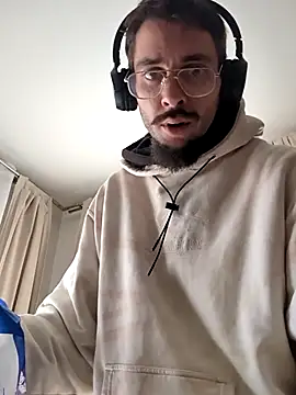 Snapshot of casualtimepassenger chatting on 24, 2, 2025 casualtimepassenger online show from 24, 2, 2025