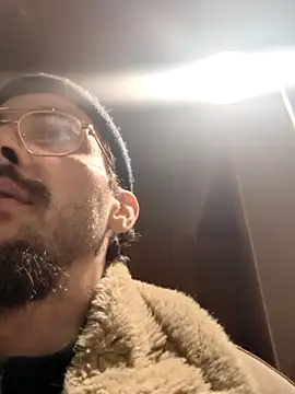 Snapshot of casualtimepassenger chatting on 28, 2, 2025 casualtimepassenger online show from 28, 2, 2025