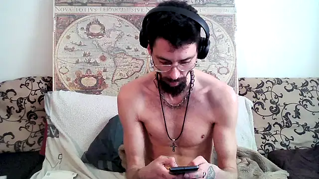 Snapshot of casualtimepassenger chatting on 1, 3, 2025 casualtimepassenger online show from 1, 3, 2025