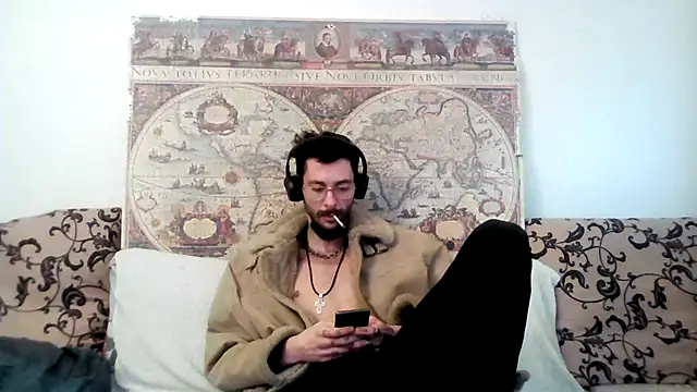 Snapshot of casualtimepassenger chatting on 6, 3, 2025 casualtimepassenger online show from 6, 3, 2025