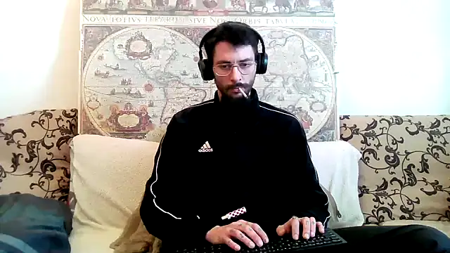 Snapshot of casualtimepassenger chatting on 6, 3, 2025 casualtimepassenger online show from 6, 3, 2025