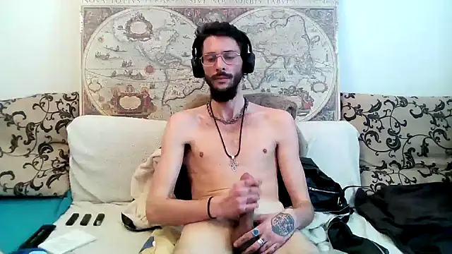 Snapshot of casualtimepassenger chatting on 18, 3, 2025 casualtimepassenger online show from 18, 3, 2025