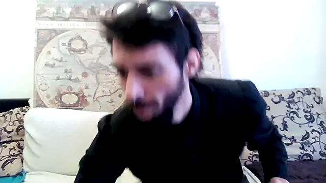 Snapshot of casualtimepassenger chatting on 19, 3, 2025 casualtimepassenger online show from 19, 3, 2025