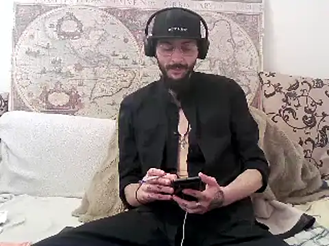 Snapshot of casualtimepassenger chatting on 22, 3, 2025 casualtimepassenger online show from 22, 3, 2025