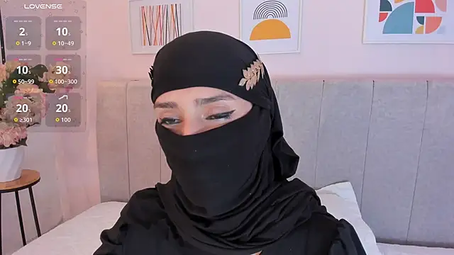 Snapshot of rawiya chatting on 5, 2, 2026 rawiya online show from 5, 2, 2026