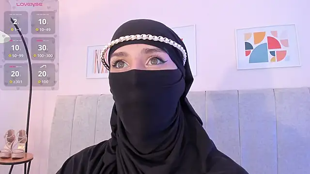 Snapshot of rawiya chatting on 25, 3, 2026 rawiya online show from 25, 3, 2026