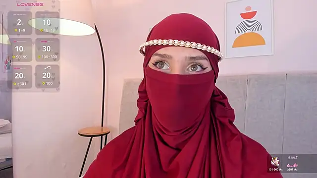 Snapshot of rawiya chatting on 11, 4, 2026 rawiya online show from 11, 4, 2026