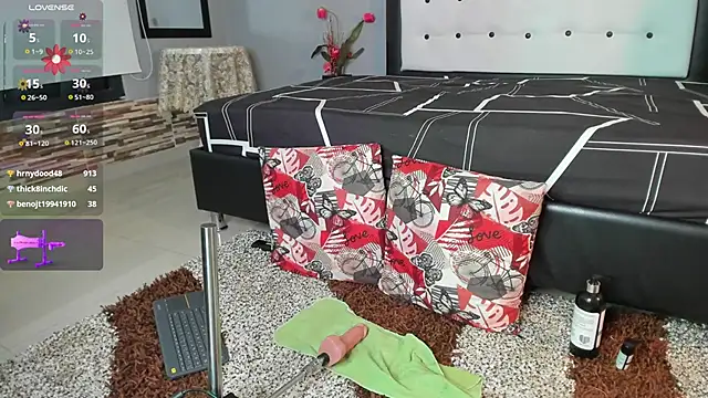 valeria hurtado online show from 18, 12, 2024