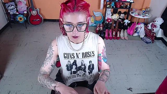 MissMiia2 online show from 30, 1, 2025