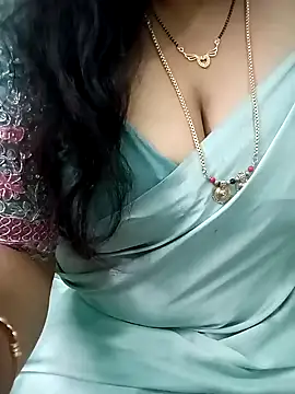 Snapshot of your-sameera chatting on 5, 2, 2025 your-sameera online show from 5, 2, 2025