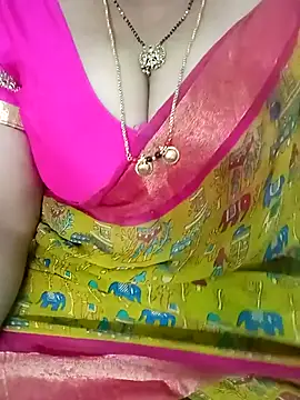 Snapshot of your-sameera chatting on 19, 11, 2025 your-sameera online show from 19, 11, 2025