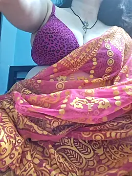 Snapshot of Raja_Ranii chatting on 26, 2, 2026 Raja Ranii online show from 26, 2, 2026