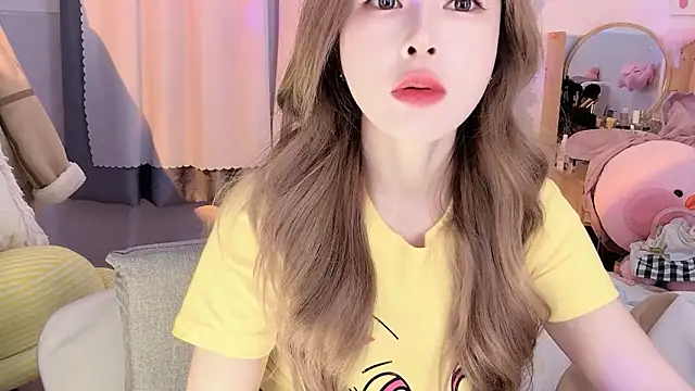 Snapshot of Carly_1 chatting on 9, 1, 2025 Carly 1 online show from 9, 1, 2025