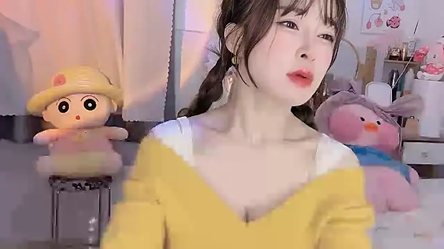 Snapshot of Carly_1 chatting on 22, 2, 2025 Carly 1 online show from 22, 2, 2025