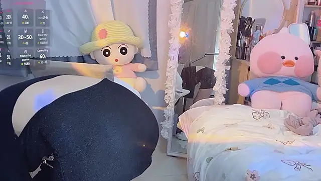 Snapshot of Carly_1 chatting on 27, 2, 2025 Carly 1 online show from 27, 2, 2025