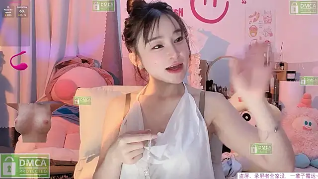 Snapshot of Carly_1 chatting on 21, 9, 2025 Carly 1 online show from 21, 9, 2025