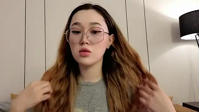 Jennatyan online show from 31, 3, 2026