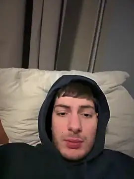 Snapshot of youssef00711 chatting on 17, 2, 2025 youssef00711 online show from 17, 2, 2025