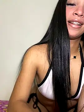 Snapshot of Nicole_cute1 chatting on 20, 12, 2025 Nicole cute1 online show from 20, 12, 2025