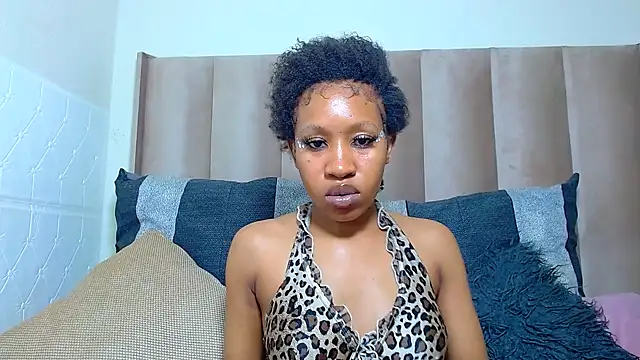 Snapshot of CocoSexyBabe chatting on 17, 11, 2025 CocoSexyBabe online show from 17, 11, 2025