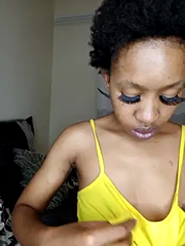 Snapshot of CocoSexyBabe chatting on 18, 4, 2026 CocoSexyBabe online show from 18, 4, 2026