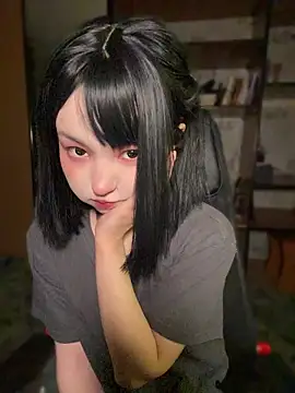 Snapshot of lalallalalaa- chatting on 8, 4, 2026 lalallalalaa- online show from 8, 4, 2026