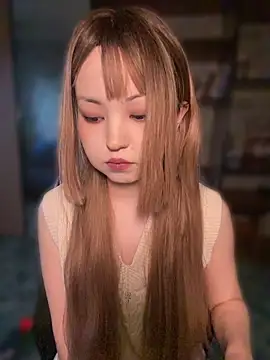 Snapshot of lalallalalaa- chatting on 23, 4, 2026 lalallalalaa- online show from 23, 4, 2026