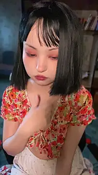 Snapshot of lalallalalaa- chatting on 24, 4, 2026 lalallalalaa- online show from 24, 4, 2026