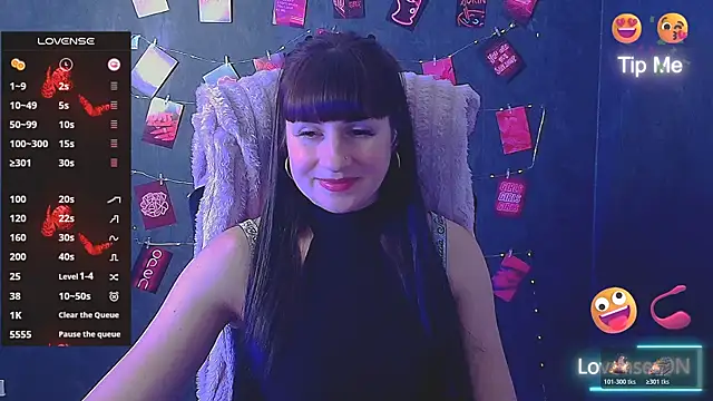 Snapshot of Violla_My chatting on 28, 11, 2025 Violla My online show from 28, 11, 2025