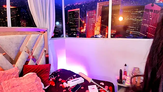 Tiffany sander online show from 11, 2, 2025