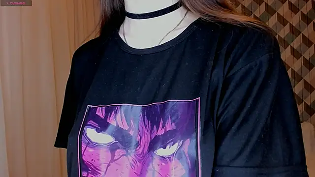 Snapshot of EvaBradley chatting on 2, 3, 2025 EvaBradley online show from 2, 3, 2025