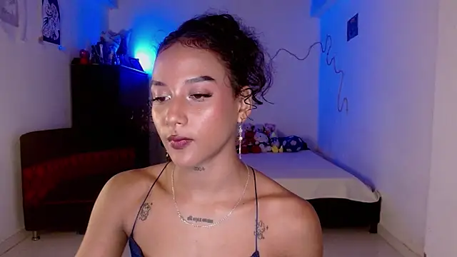 Snapshot of Chelsea__2 chatting on 15, 4, 2026 Chelsea 2 online show from 15, 4, 2026