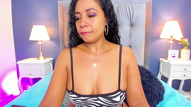 Snapshot of Kamila-Kane chatting on 12, 2, 2025 Kamila-Kane online show from 12, 2, 2025