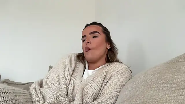 maisiesmithx online show from 29, 3, 2026