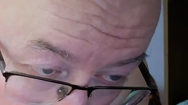 loverboyxxx69 online show from 17, 4, 2026